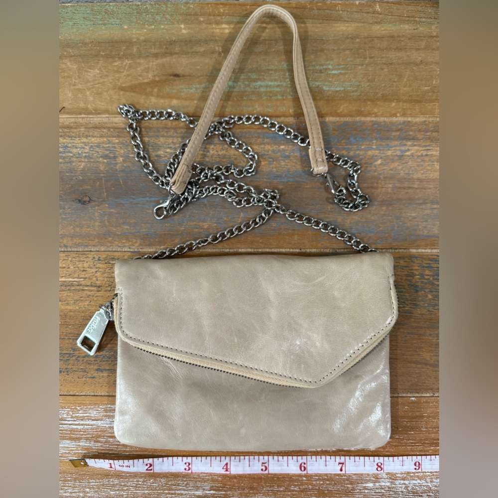 Hobo Daria Leather Convertible Minimalistic Crossbody Bag
